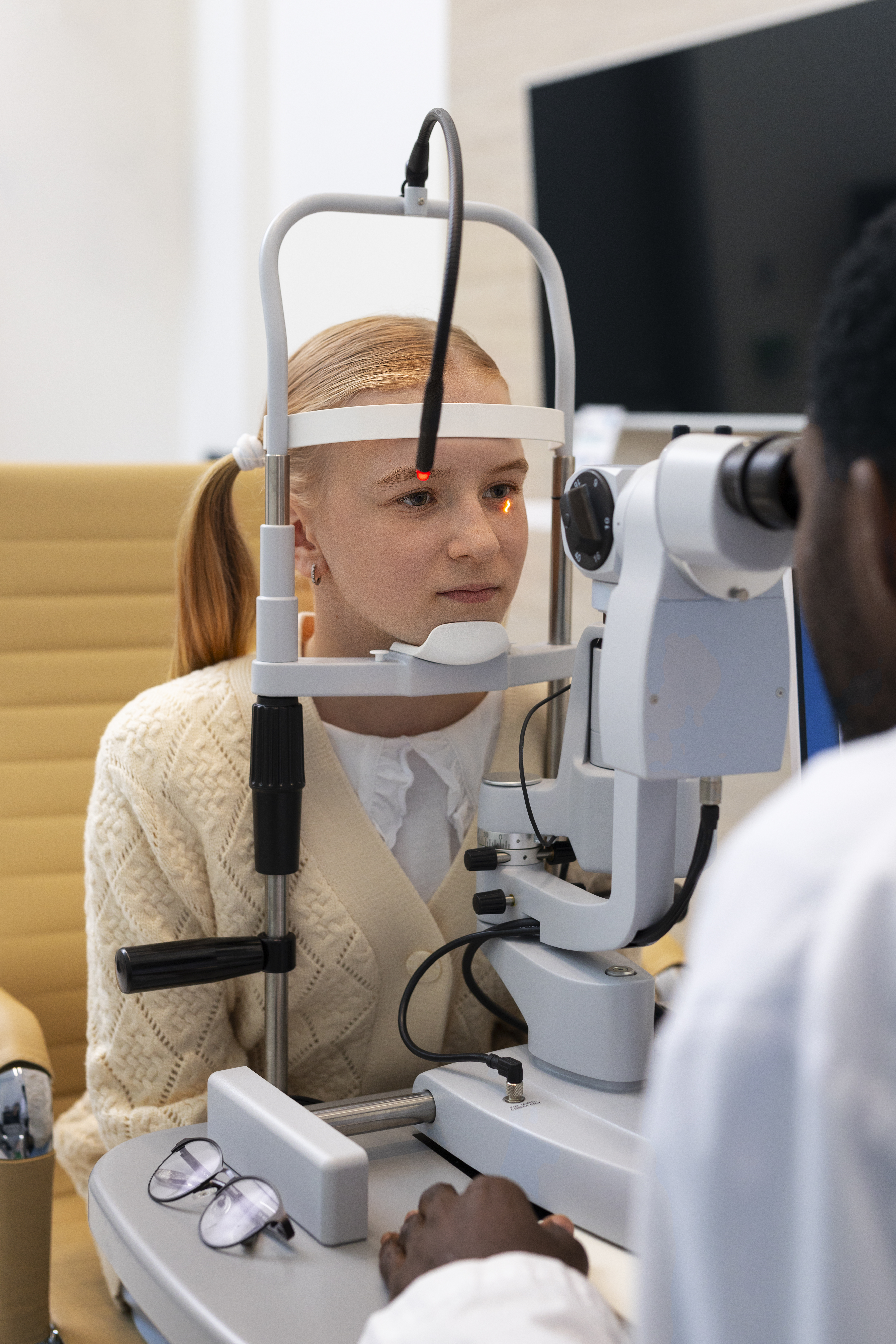 Modern eye testing equipment